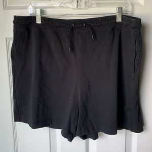 XL Nike casual shorts